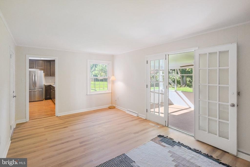 731 Halstead Road - Photo 8