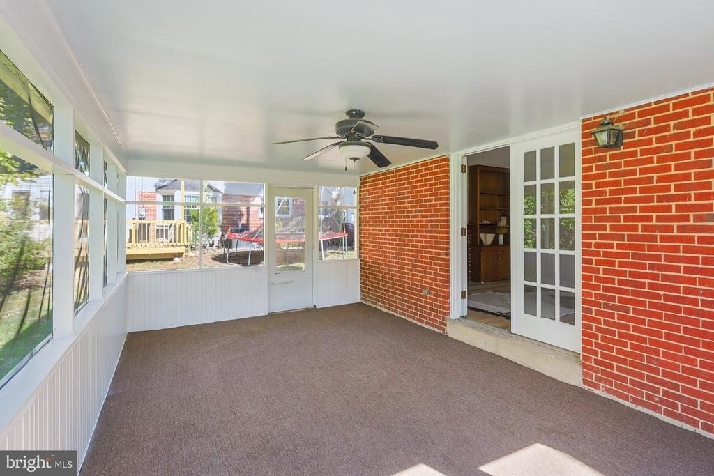 731 Halstead Road - Photo 11