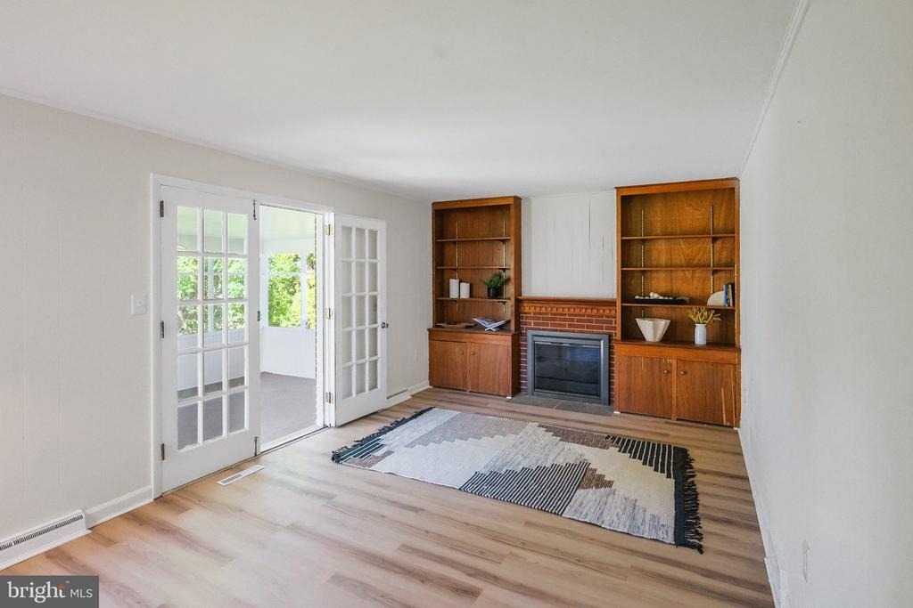 731 Halstead Road - Photo 9