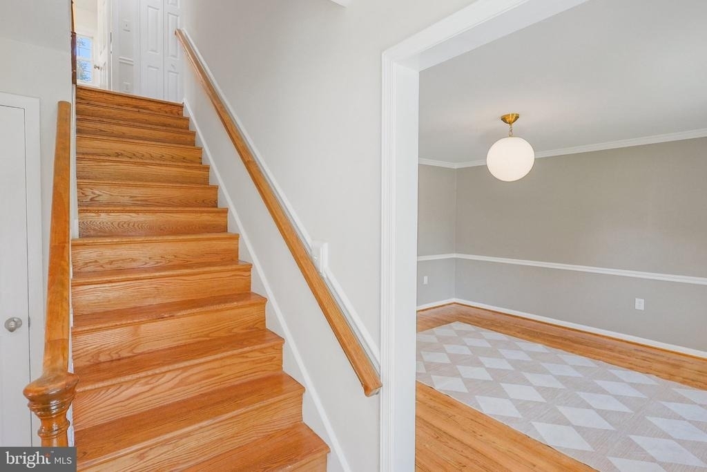 731 Halstead Road - Photo 2