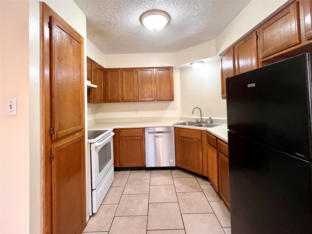 2802 Aftonshire Way Way - Photo 4