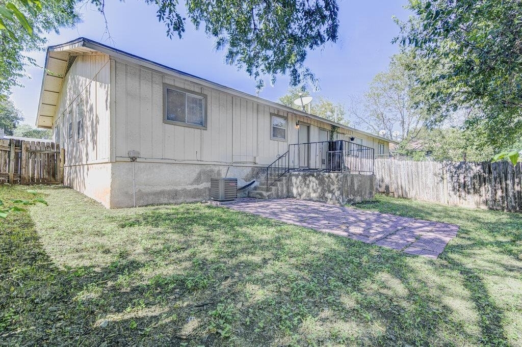 7111 Dan Jean Dr - Photo 15