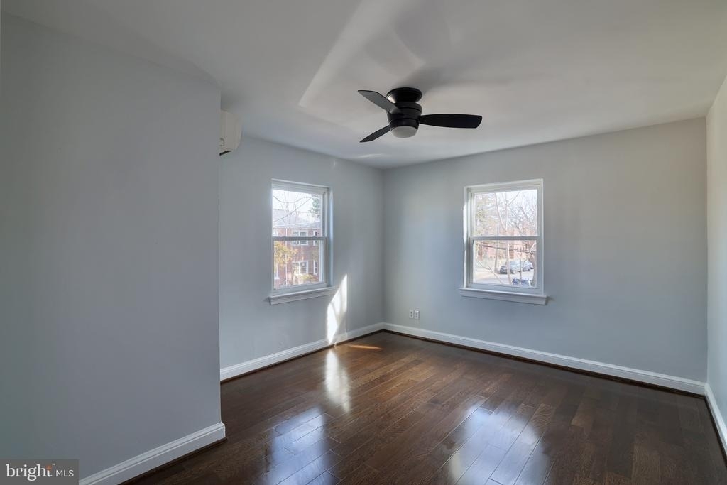4819 4th Street Nw - Photo 22