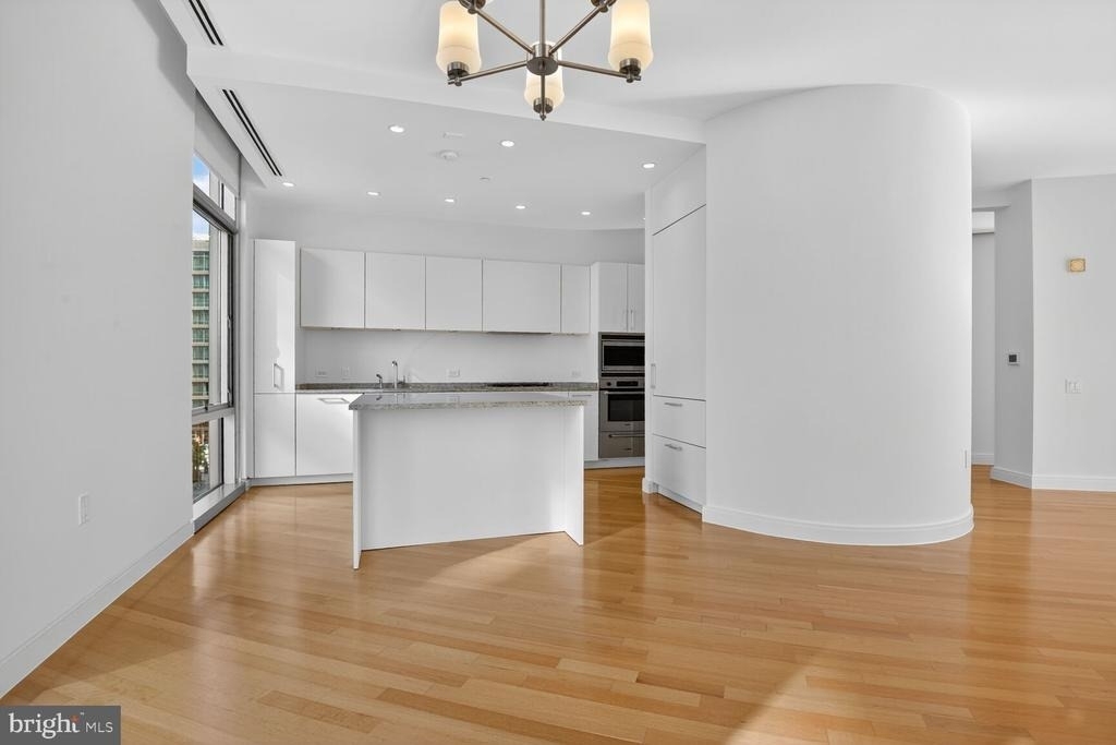 1177 22nd Street Nw - Photo 3
