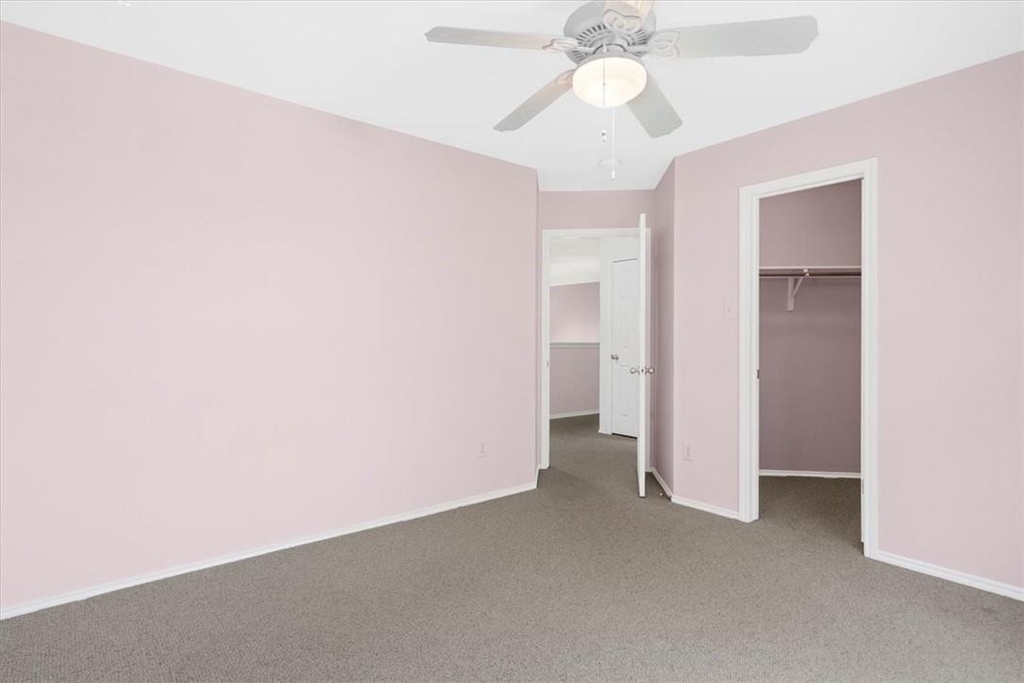 2225 Speidel Dr - Photo 28