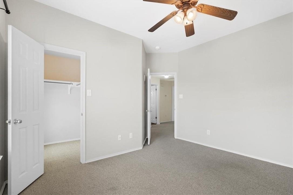 2225 Speidel Dr - Photo 21