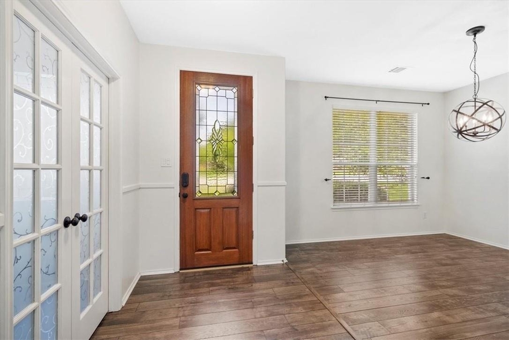2225 Speidel Dr - Photo 3