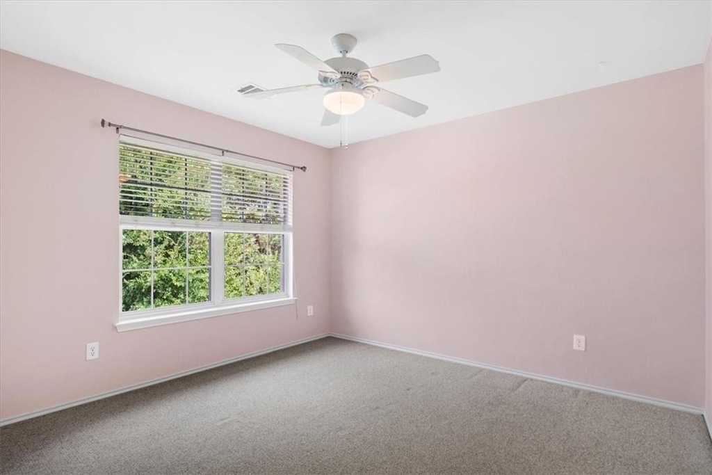 2225 Speidel Dr - Photo 27