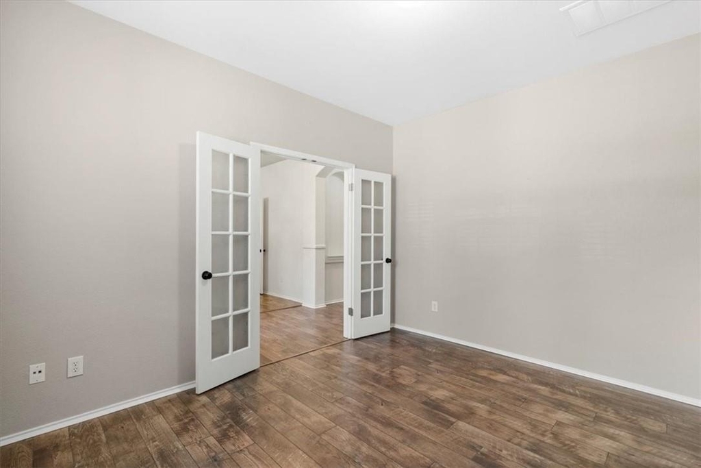 2225 Speidel Dr - Photo 8