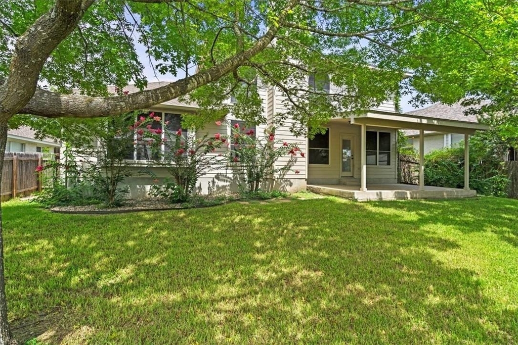 2225 Speidel Dr - Photo 31