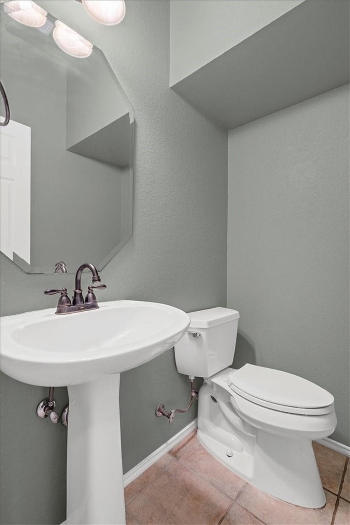 2225 Speidel Dr - Photo 19