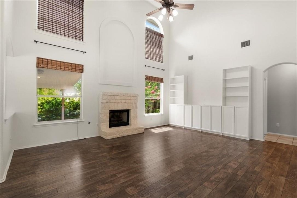 2225 Speidel Dr - Photo 7