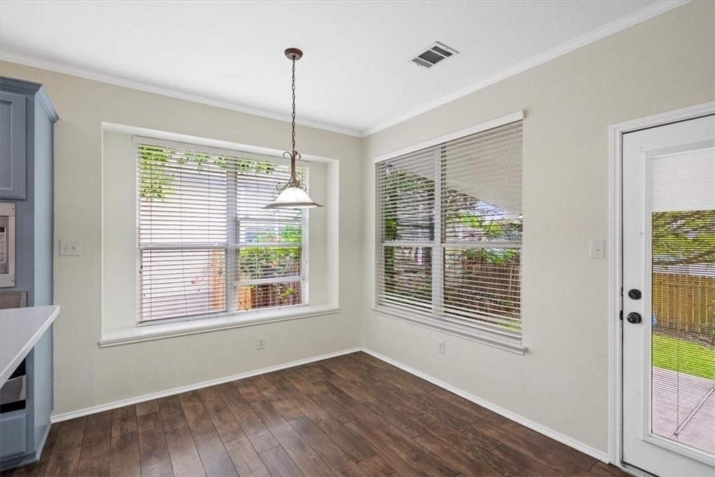 2225 Speidel Dr - Photo 9