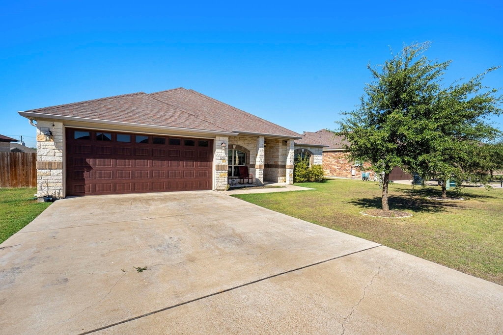 208 Terry Meadow Ln - Photo 6