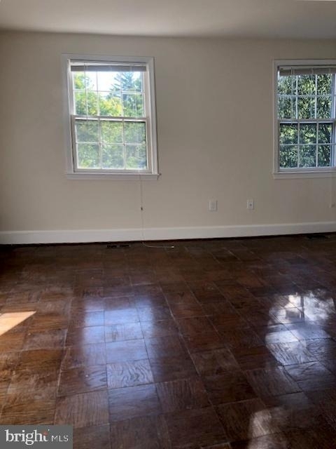 3249 B Sutton Place Nw - Photo 4