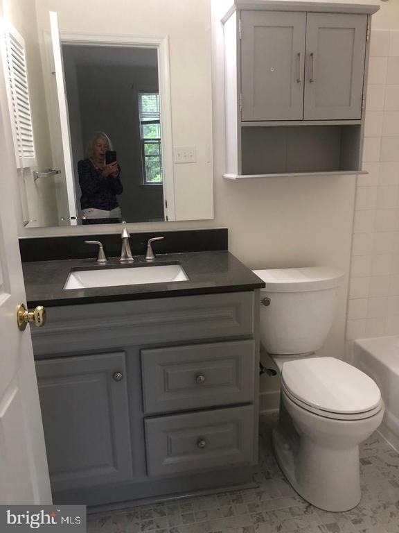 3249 B Sutton Place Nw - Photo 7