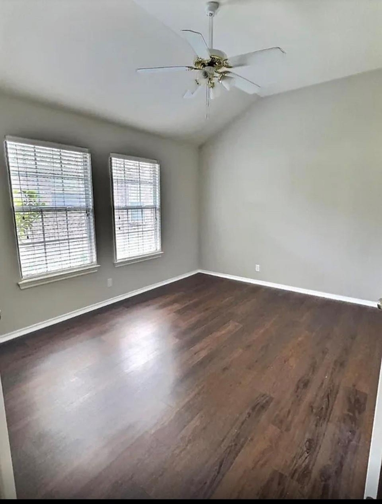 2107 Bent Tree Ct - Photo 7