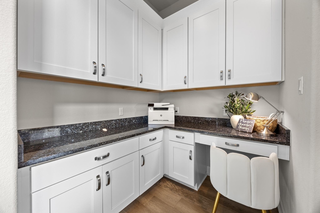 15705 Colinas Cv - Photo 24