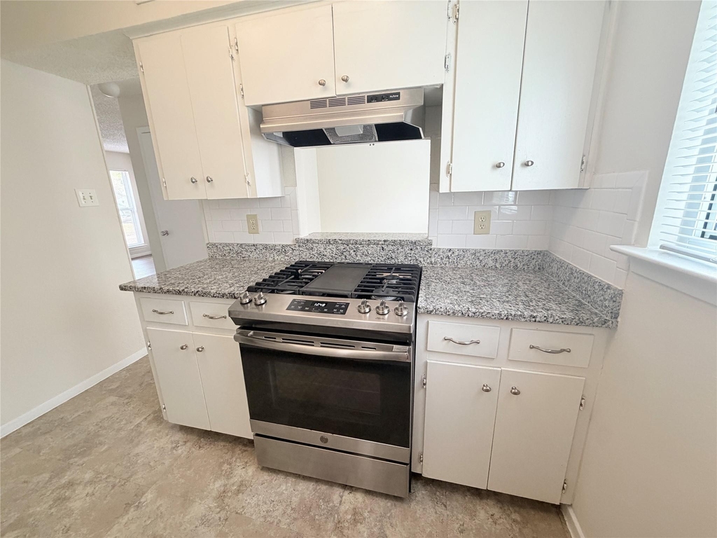 4520 Depew Ave - Photo 8