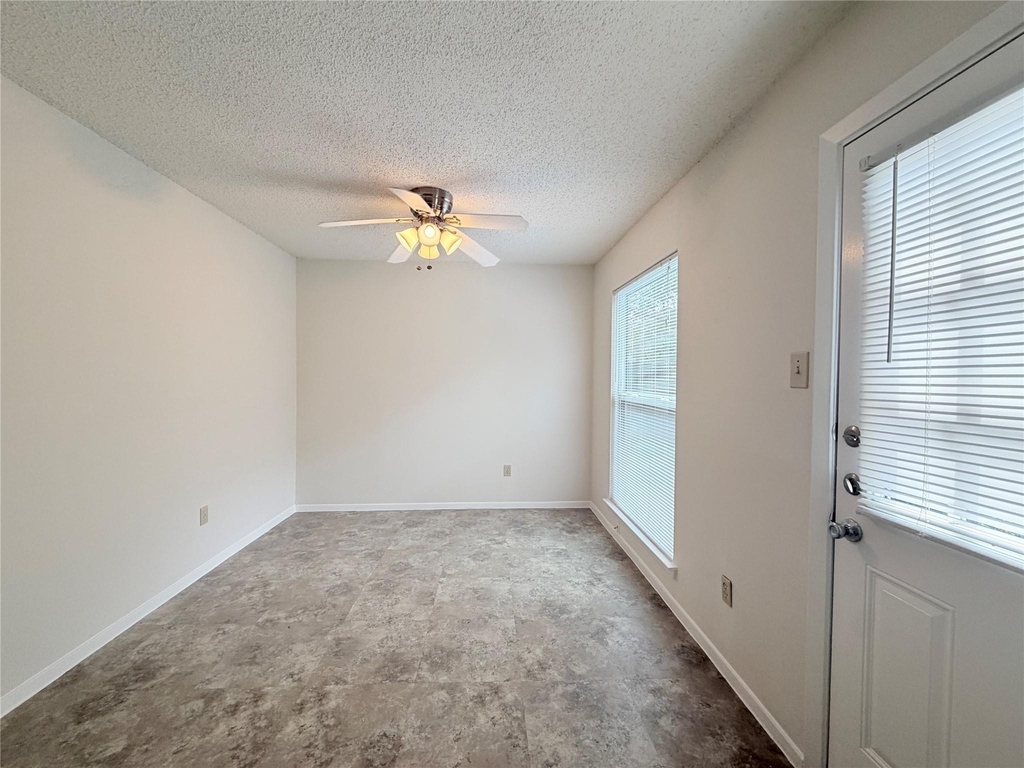 4520 Depew Ave - Photo 13