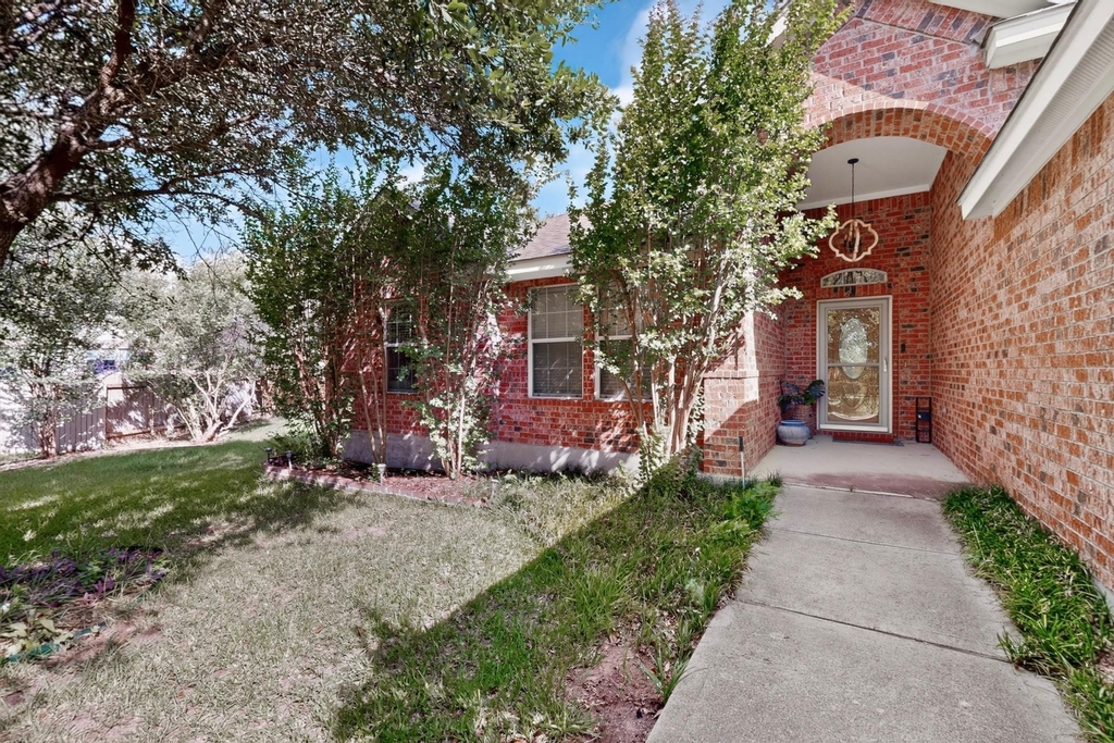 2400 White Stallion Way - Photo 1