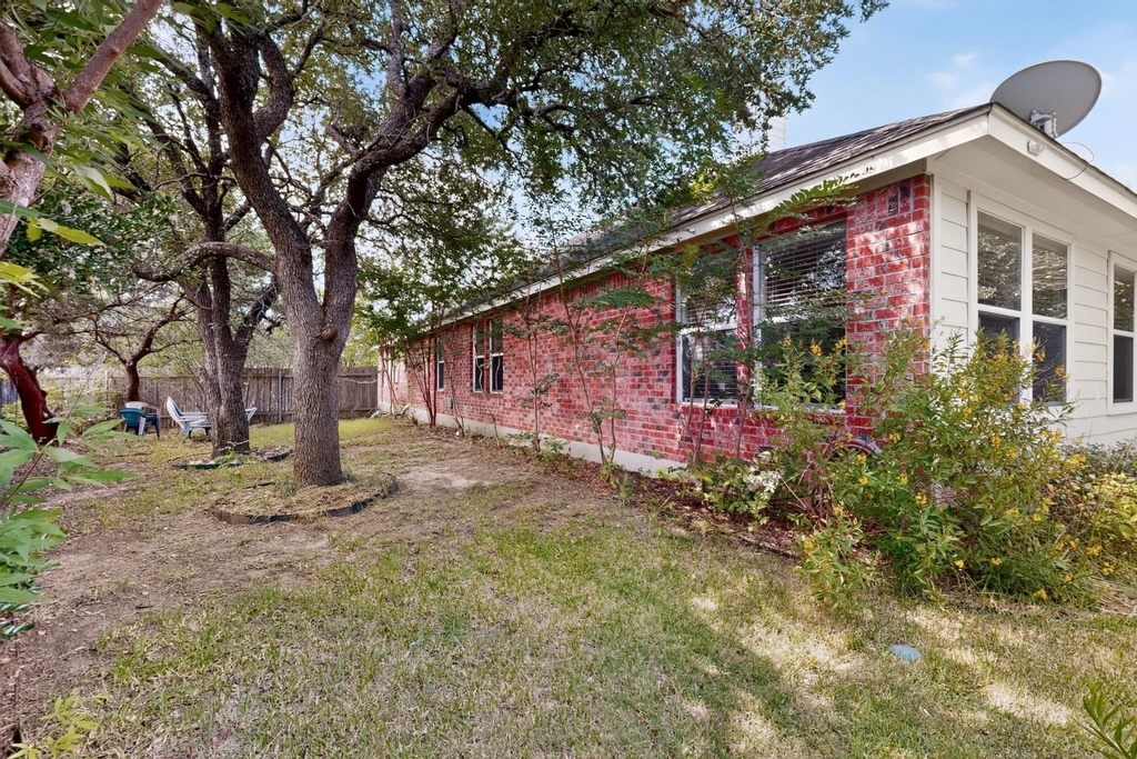 2400 White Stallion Way - Photo 30