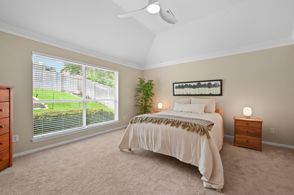 12909 Majestic Oaks Dr - Photo 17