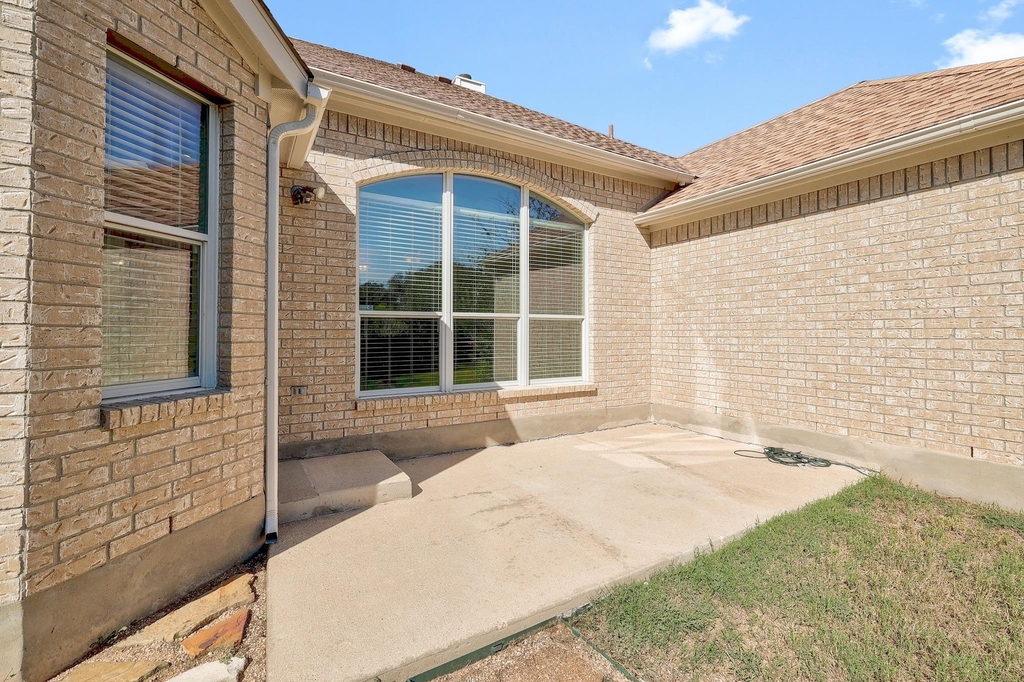 11001 Jockey Bluff Dr - Photo 23