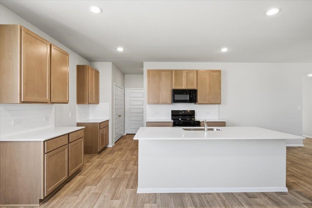 2714 Foss Rd - Photo 10
