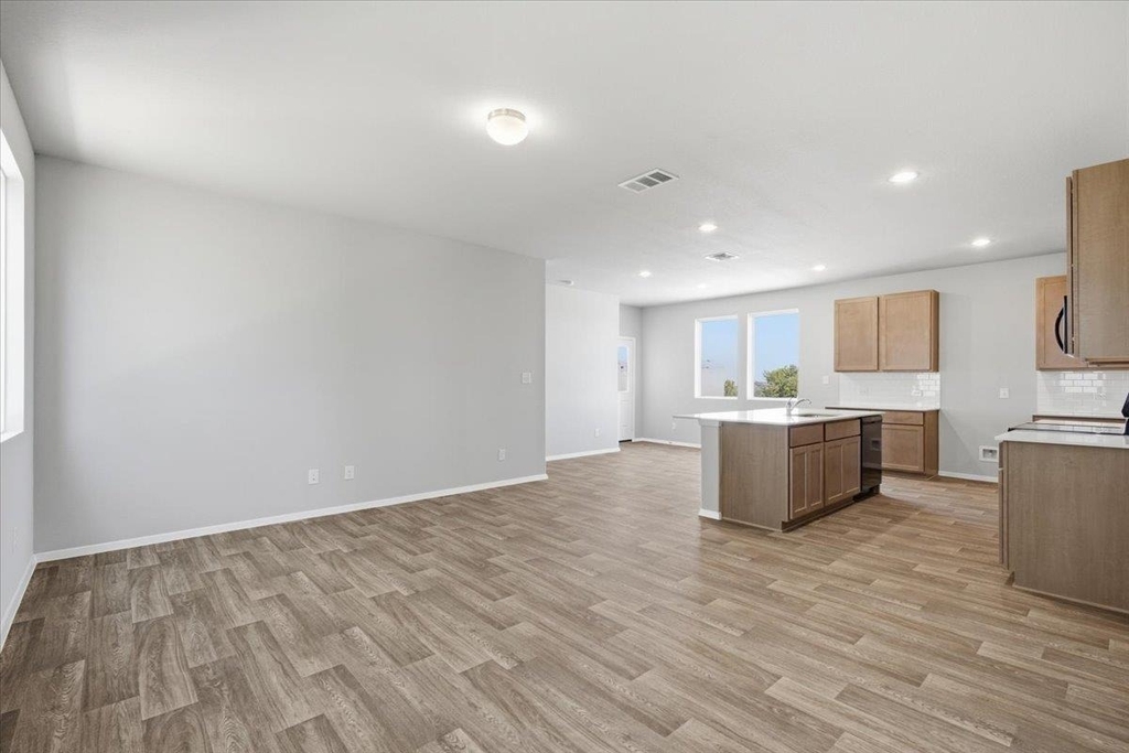 2714 Foss Rd - Photo 8