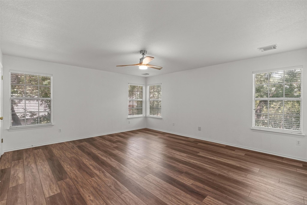 104 Whitechapel Ct - Photo 12