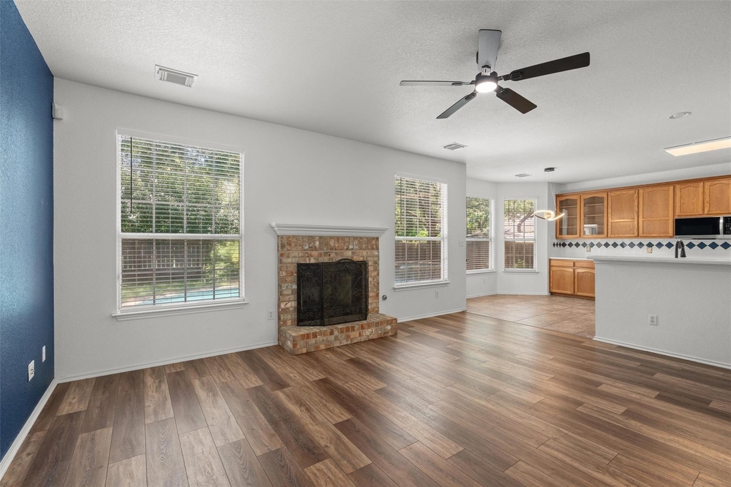 104 Whitechapel Ct - Photo 5