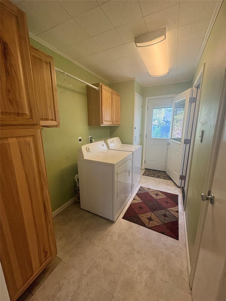 2512 Baxter Dr - Photo 8