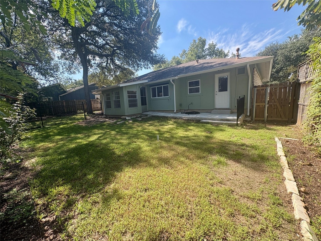 2512 Baxter Dr - Photo 29