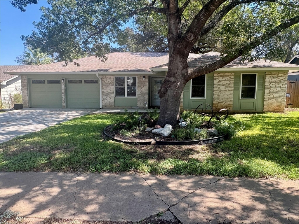 2512 Baxter Dr - Photo 0