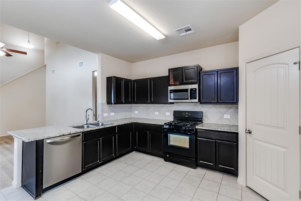 125 Wedgewood Way - Photo 10