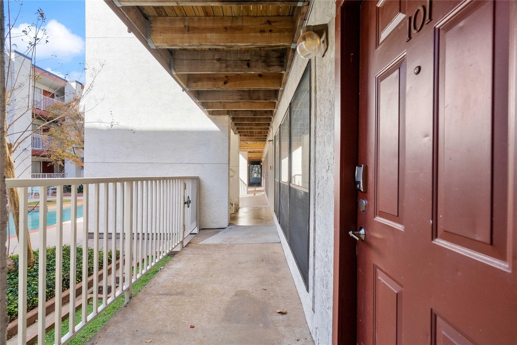 3115 Helms St - Photo 12