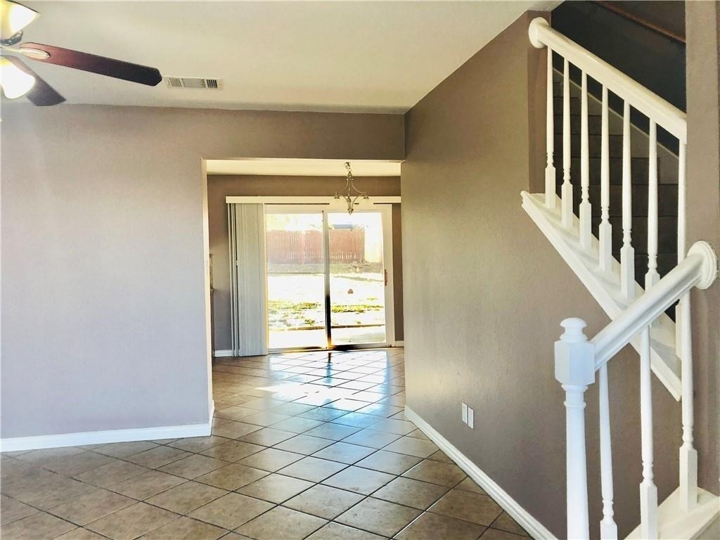 2305 S Crossing Dr - Photo 1