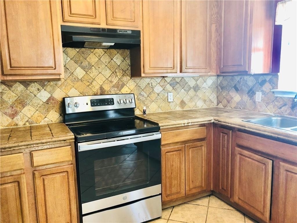 2305 S Crossing Dr - Photo 4