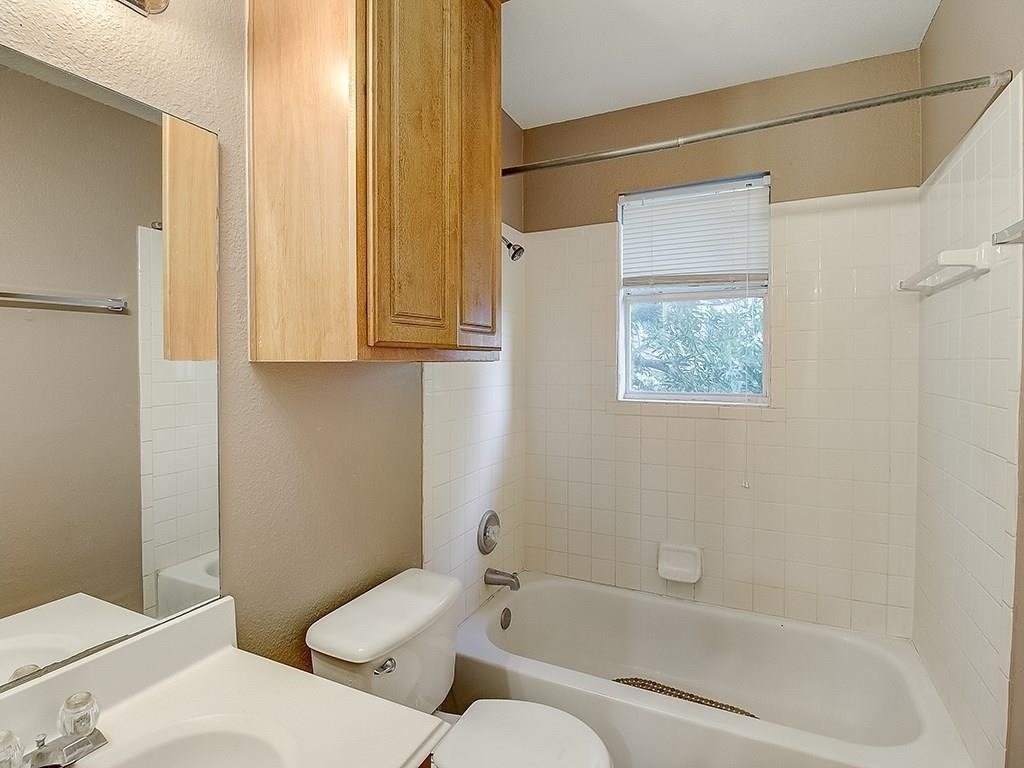 2305 S Crossing Dr - Photo 10