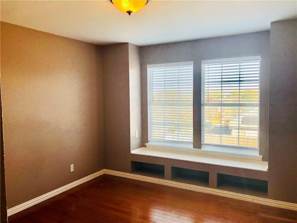 2305 S Crossing Dr - Photo 11