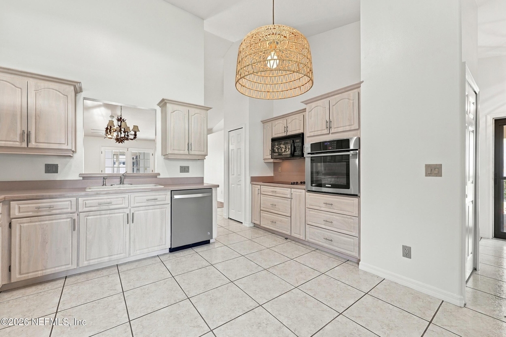 12 Emmons Lane - Photo 14