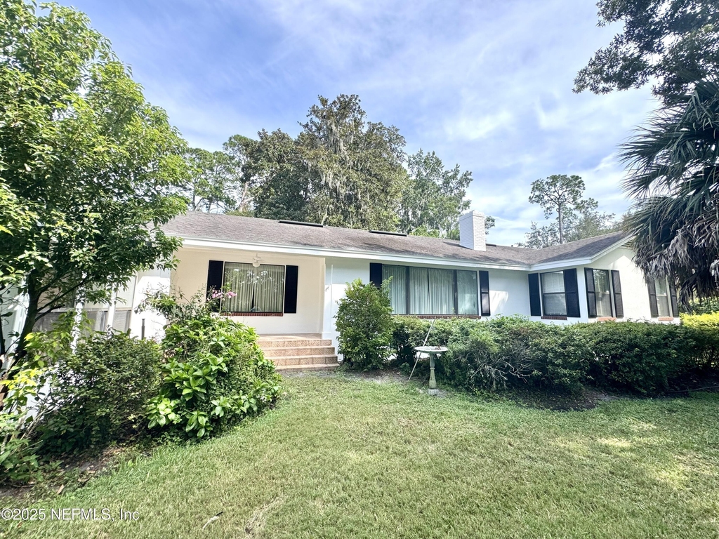 1692 E Holly Oaks Lake Road E - Photo 21