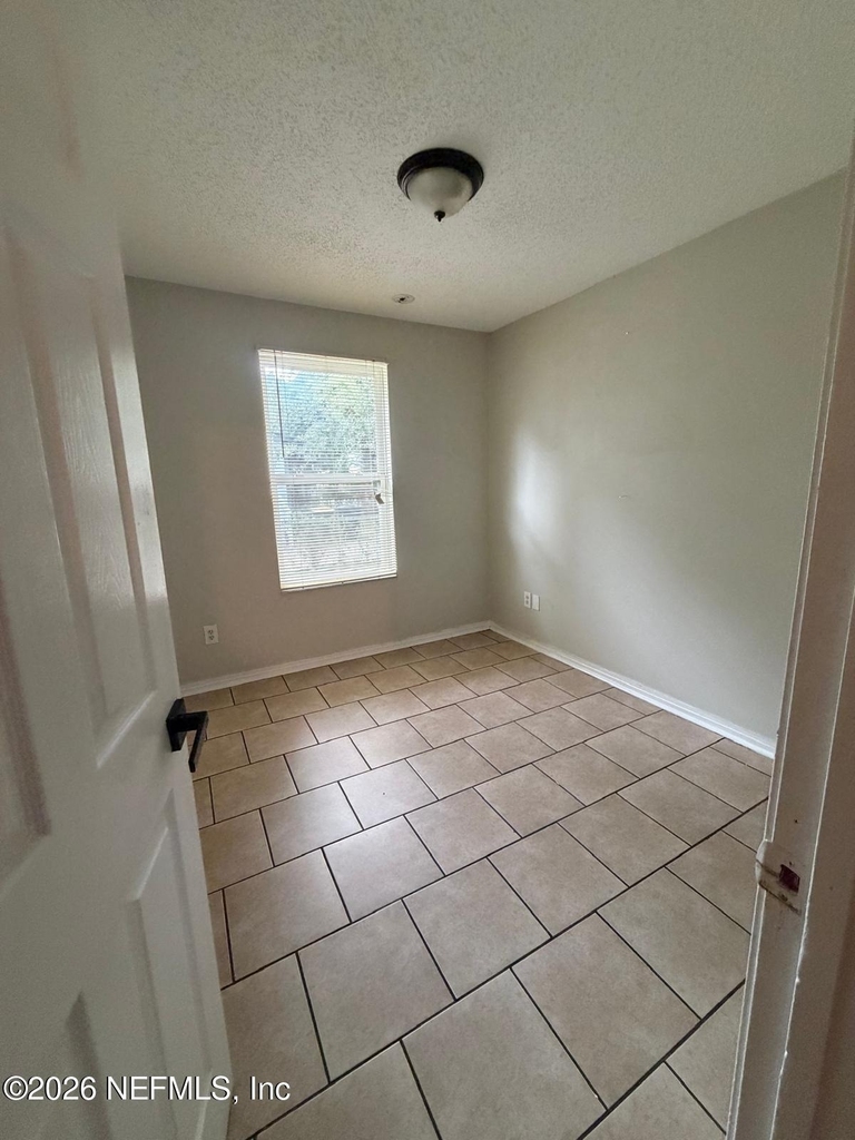 419 King Street - Photo 7