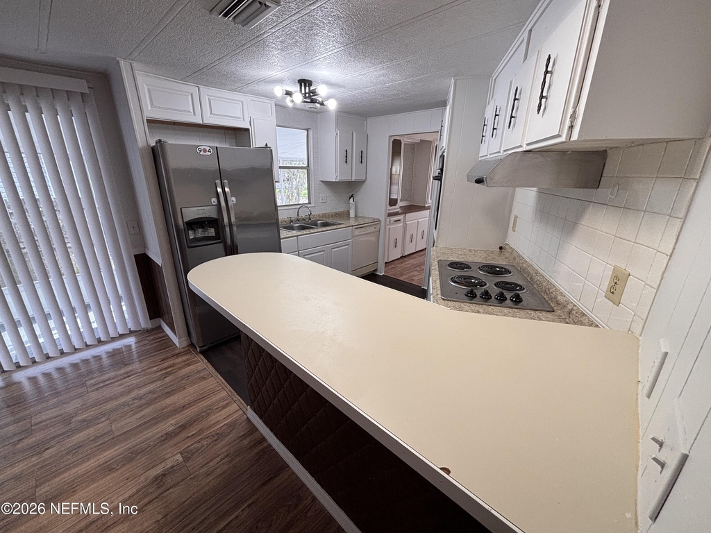 10911 Merrywood Drive - Photo 23