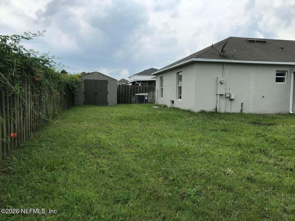 5490 Lafayette Park Drive N - Photo 6