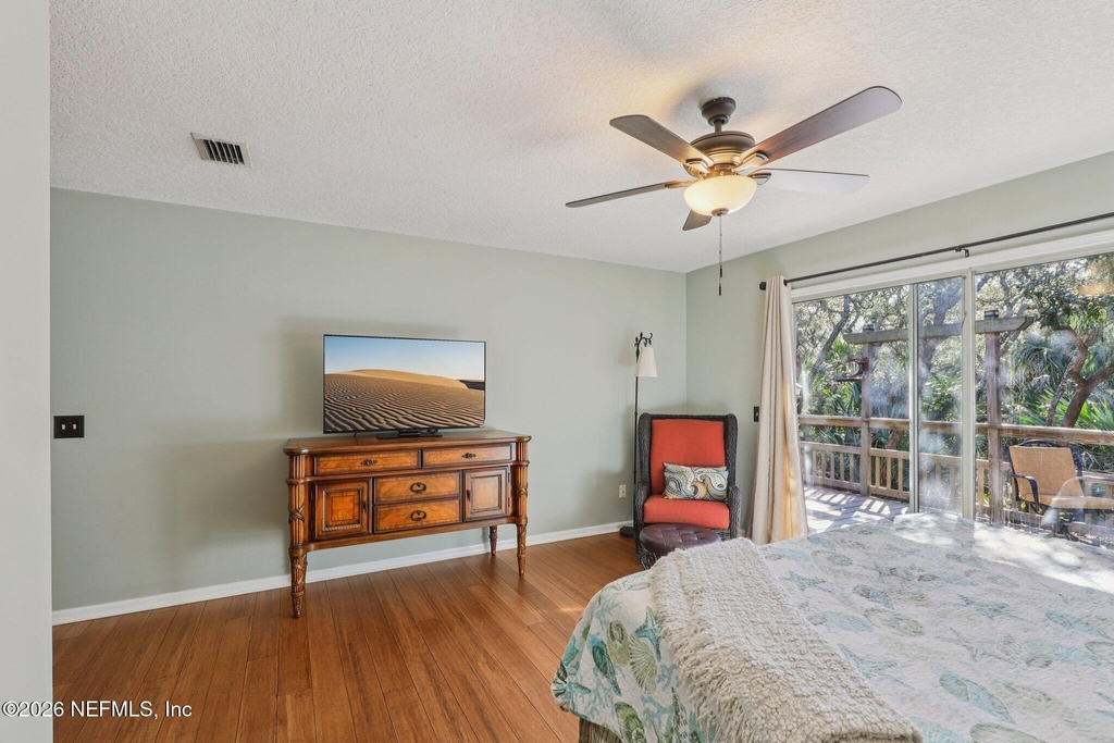 303 Fourteenth Street - Photo 19