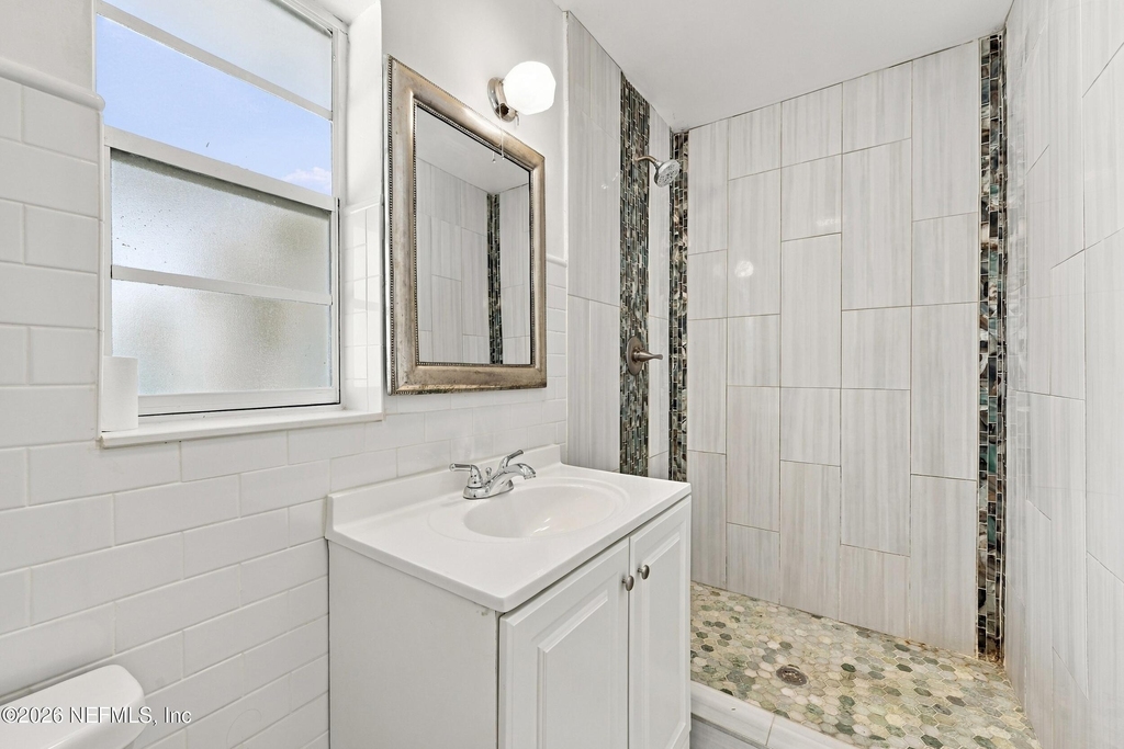 955 Waterman Road S - Photo 10