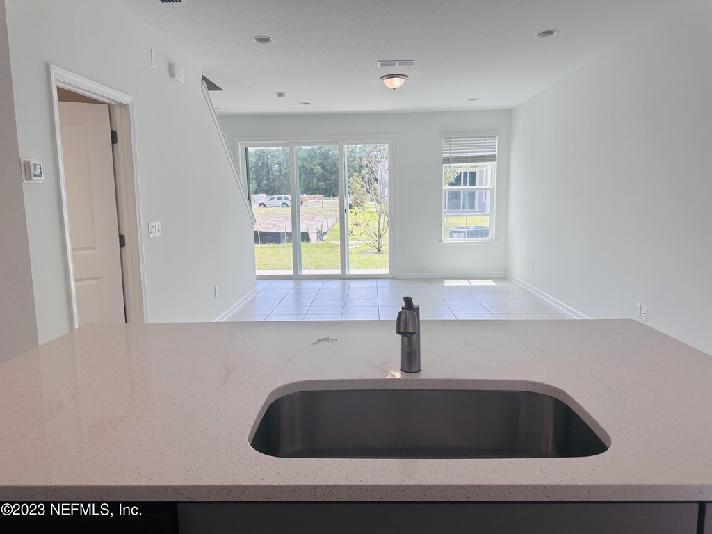 51 Fieldfare Lane - Photo 4
