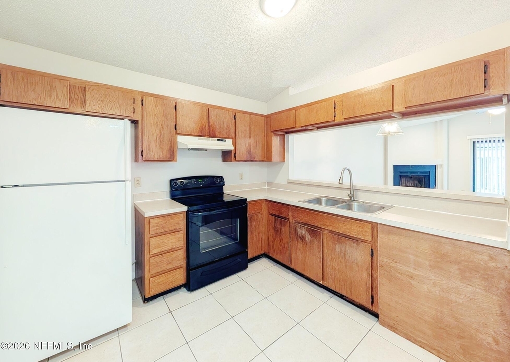 2284 Destine Lane - Photo 7